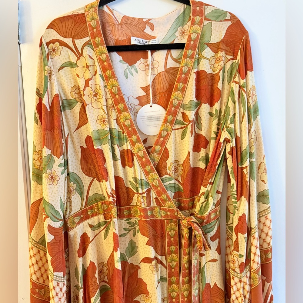 Nine Lives Bazaar Allure Maxi Wrap Dress - Rose - Picture 4 of 11